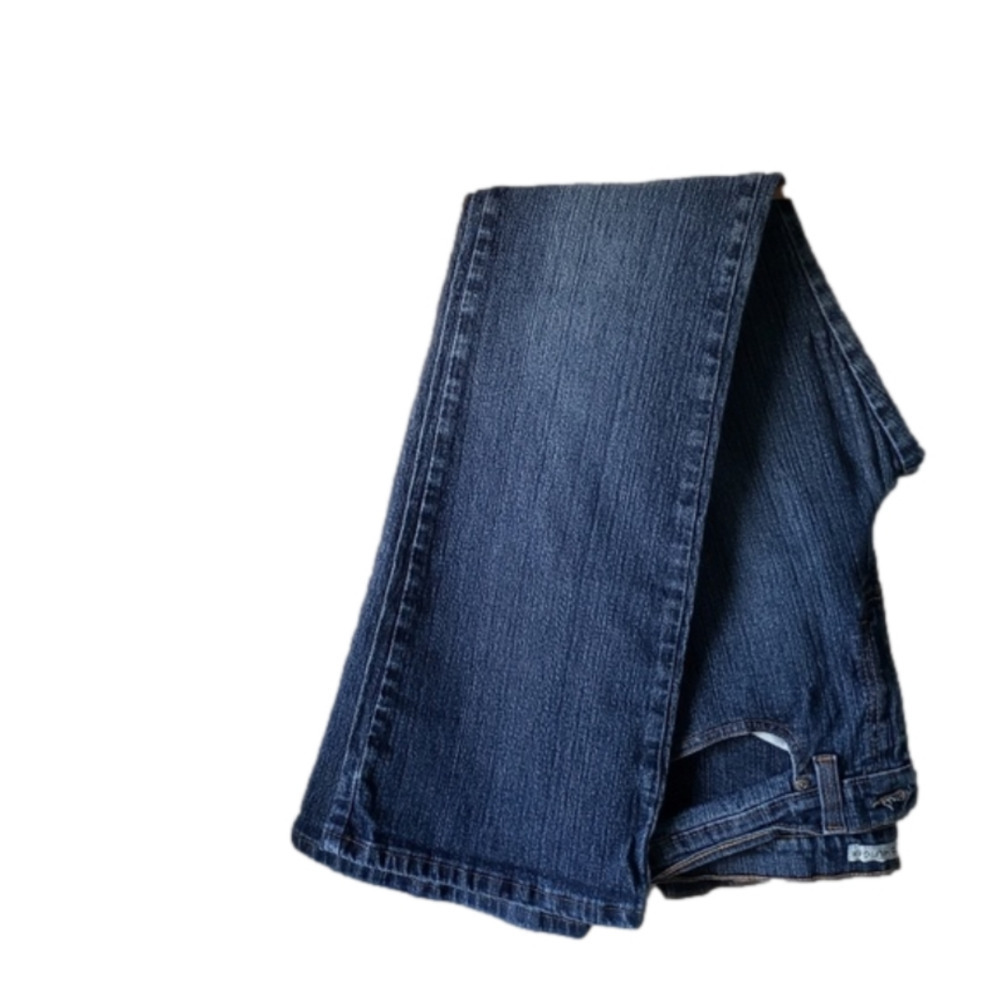 𝅺Women's Tommy Hilfiger size 31 Bootcut Jeans Flawed